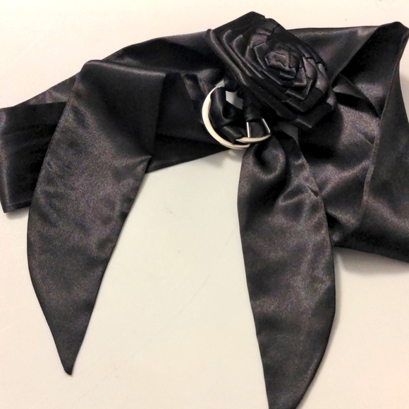 Satin belt - Picture 3 of 3